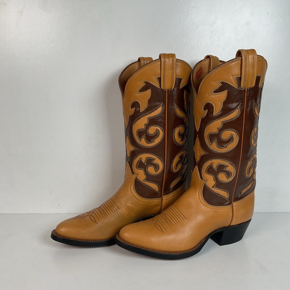1960s Tony Lama Parade Cowboy Boots Men’s 6 B | Women’s 7 Tooled Inlay